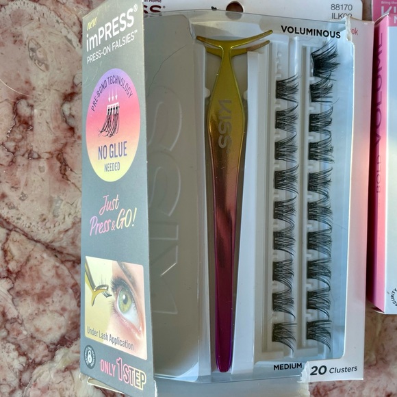 Kiss Press-On and Lashies Brand Lashes Lot - Black - Picture 5 of 12